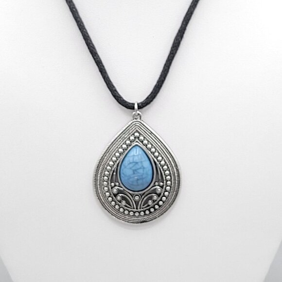 Black Corded Howlite Stone Silver Tone Pendant Necklace 15 in With Extender - Picture 1 of 7